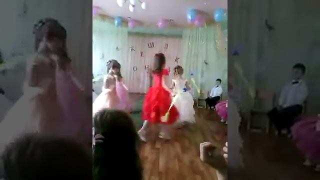 Выпускной 21 Садик Праздник 28.05.2014. смотреть онлайн