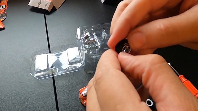 Opening M2 diecast kit - 1954 Chevy 3100 Truck unboxing + review? смотреть онлайн