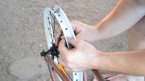 Как заработать 250 рублей за 20 минут? Регулировка спиц велоколеса