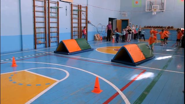 Спортивные соревнования в МБОУ Новоликеевской СШ в начальной школе смотреть онлайн