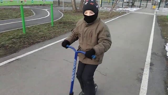 Трюковой самокат Днепр Технопарк 20220205 смотреть онлайн