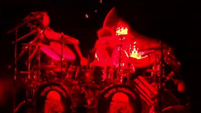 Black Sabbath - Drum Solo/Iron Man - Jiffy Lube Live - Bristow, VA - 2013 смотреть онлайн