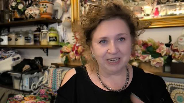 Запасаемся продуктами. Читаем ваши комментарии. Альбертик печет БЛИНЫ! смотреть онлайн
