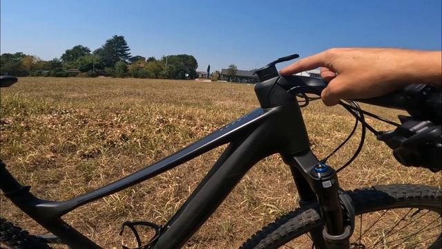Cosa ho fatto alla mia Scott Spark 910?? Upgrade spaziale .. смотреть онлайн