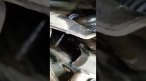 Замена втулок стабилизатора Шевроле авео 2005 год.