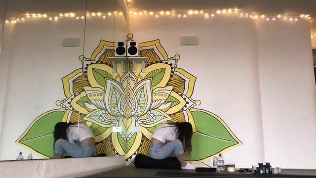 Reflections mural painting by Phlox Graphix 29.10.2018 смотреть онлайн