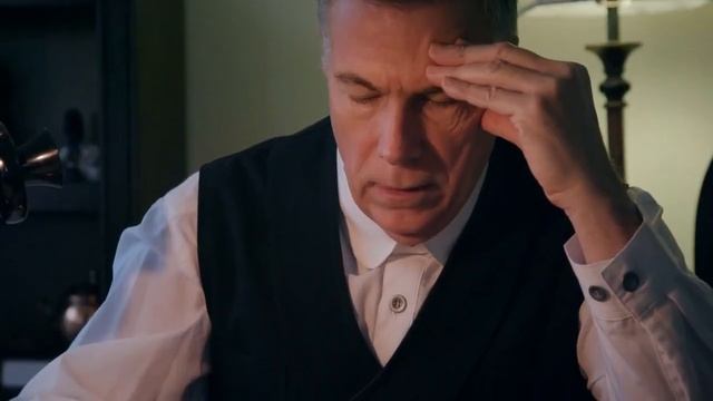 The Dark Secrets of Ponzi Schemes смотреть онлайн