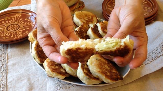 Ленивые пирожки с капустой и яйцом смотреть онлайн