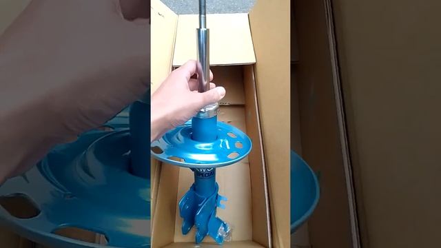 амортизатор передний Nissan Teana J32 Sr Special Kayaba .kyb