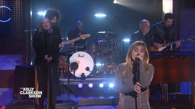 Kelly Clarkson Sings 'magic' | Kellyoke Classic смотреть онлайн