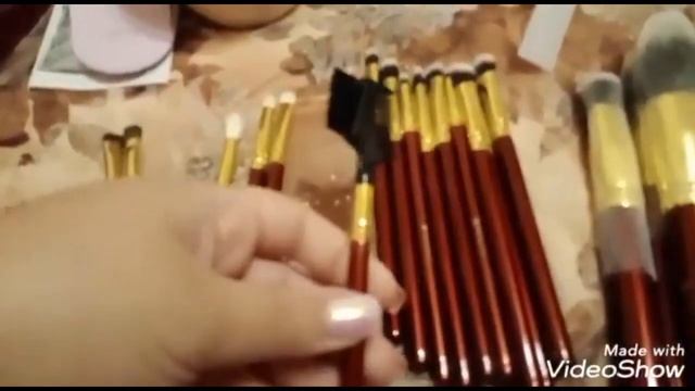 ШОК ПРОФЕССИОНАЛЬНЫЙ НАБОР КИСТЕЙ ДЛЯ МАКИЯЖА ВСЕГО ЗА 1400 смотреть онлайн