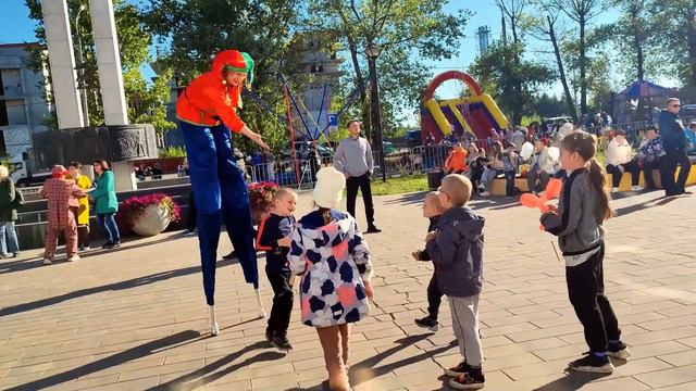 С Днем Рождения, Москва! смотреть онлайн