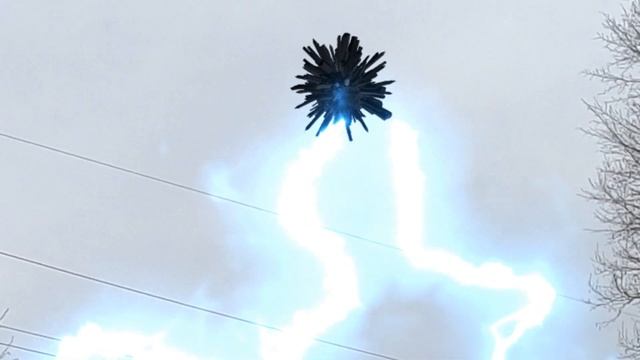 Срочно!вы должны это видеть.Много космической угрозы было снято на камеру!видео про нло и пришельце смотреть онлайн