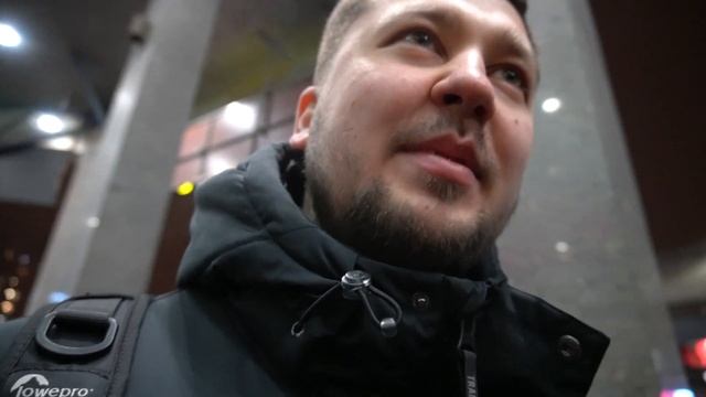 Кто должен платить на первом свидании? / Опрос на улице