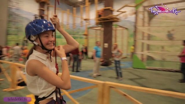 Веревочный парк "Высотный город" в Питерленде смотреть онлайн