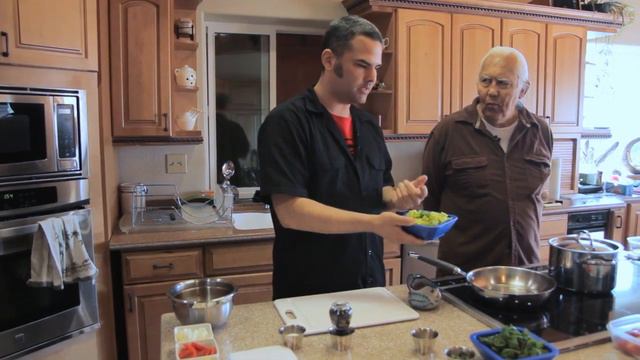 Venison Skewers: Traditional Foods, Contemporary Chef Southeast Alaska смотреть онлайн