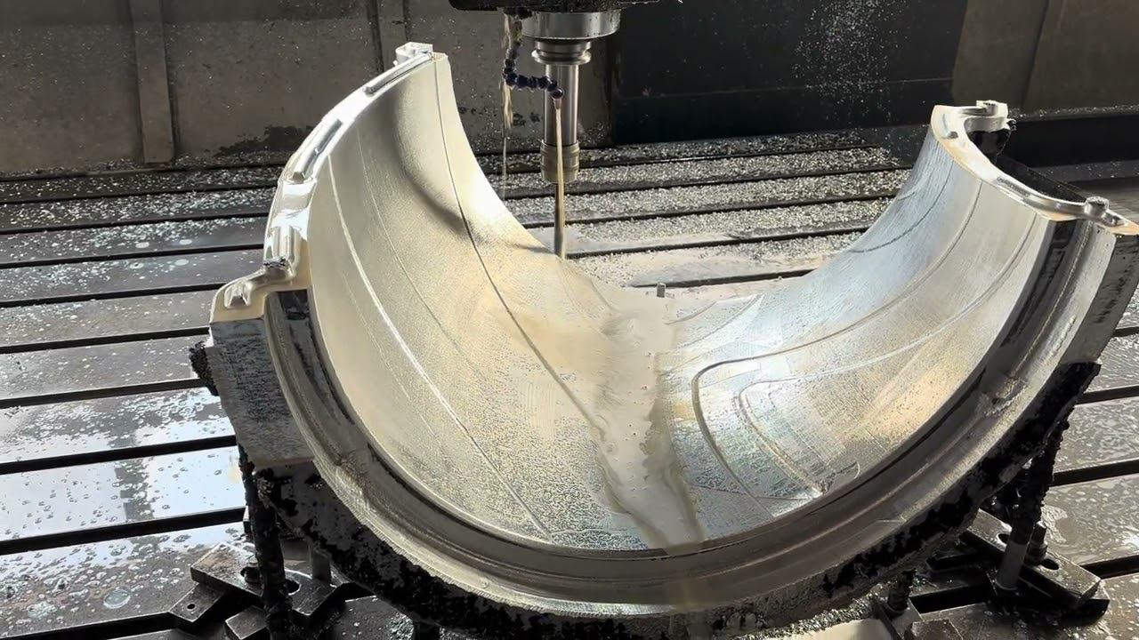Aluminum Rotational Molding for Tube Slide under CNC processing #rotomolding #rotomold смотреть онлайн