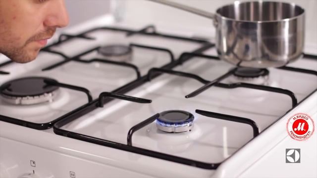 Газовая плита Electrolux EKG 954101 W смотреть онлайн