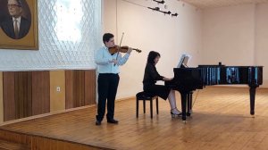 Ш. Берио - Вариации Ре Минор.