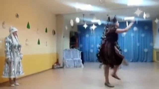 Смешные танцы. Хит парад смешных танцев. 18 лучших танцоров.