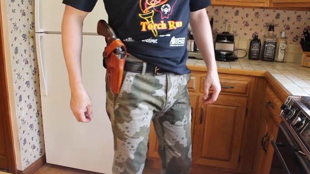 The Galco DAO Revolver Holster Review And Showing. смотреть онлайн