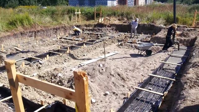 Заливка фундамента дома в Калининград от ООО 'ИЖС' izhs39 ru смотреть онлайн