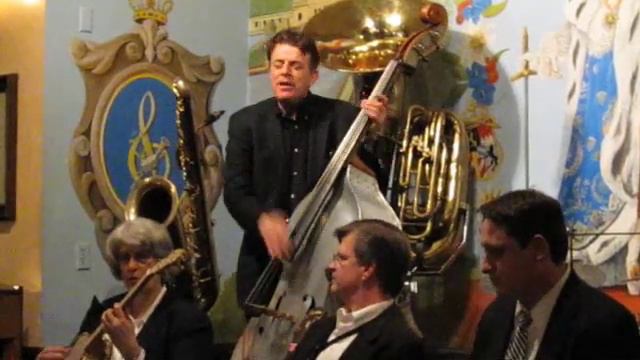 "From Monday On" - Andy Schumm & His Gang смотреть онлайн