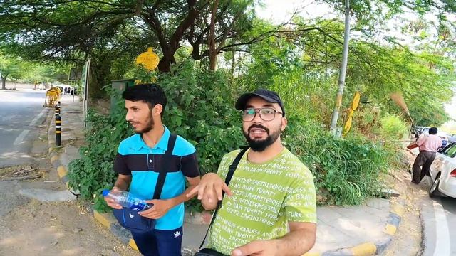 Dost Ne Surprise Diya | Aaj Mein Bahut Khush Hun смотреть онлайн