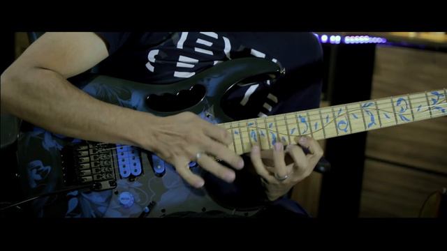 IBANEZ JEM 77P PREMIUM #IBANEZ #JEM #STEVEVAI #NEURALDSP