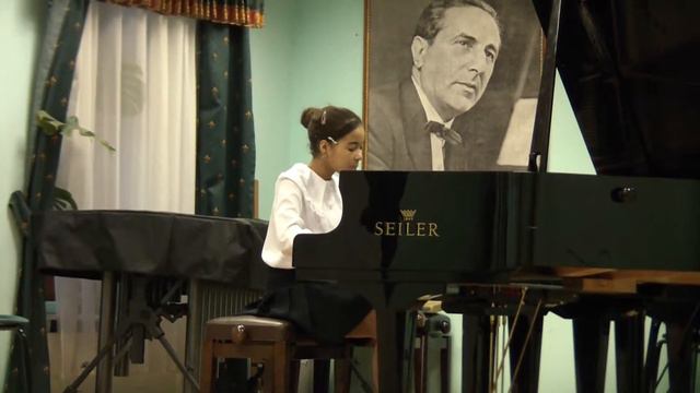 Концерт в ДМШ им. Флиера к Дню Матери 23.11.2013