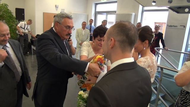Встреча молодожёнов.. смотреть онлайн