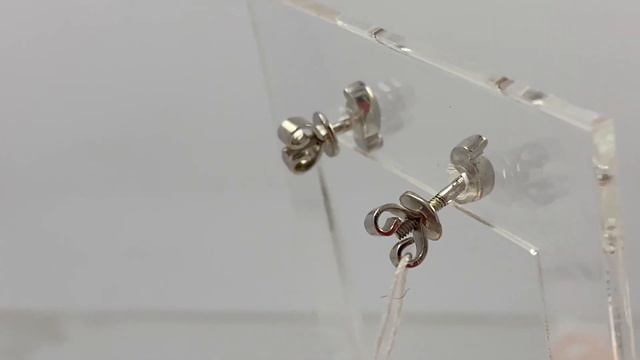 Серебряные серьги с фианитами смотреть онлайн