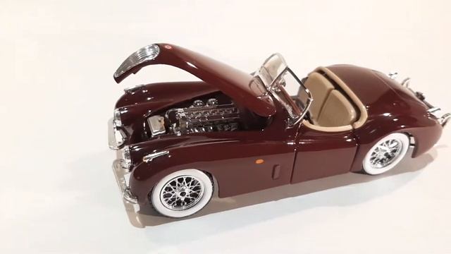 Bburago Jaguar XK 120 Roadster 1951 1:24 Detail Review смотреть онлайн