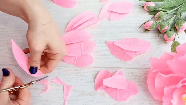 Пион из гофрированной бумаги ЧАСТЬ 1 / листья пиона/простой мастер класс / смотреть онлайн