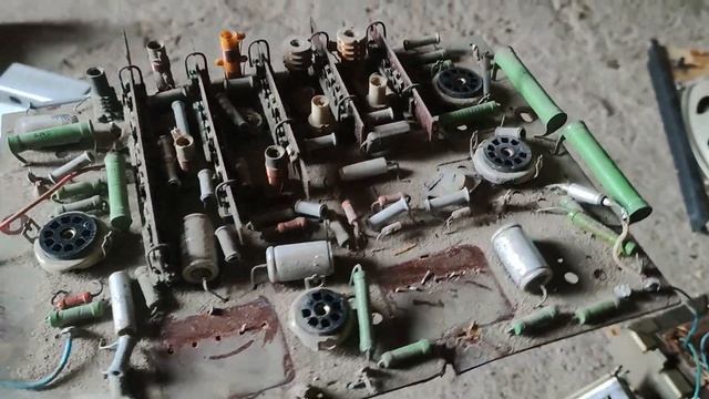 Радиола Рекорд-314 Электроника из СССР. Поиск цветных металлов смотреть онлайн