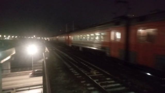 Электропоезд эд4м-0255 До станции Гатчина Балтийская Отправляется с платформы Ленинский Проспект смотреть онлайн