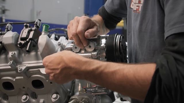 LT Engine Install in the '72 Chevy Nova – Pt. 2 | Car Craft TV | MotorTrend смотреть онлайн