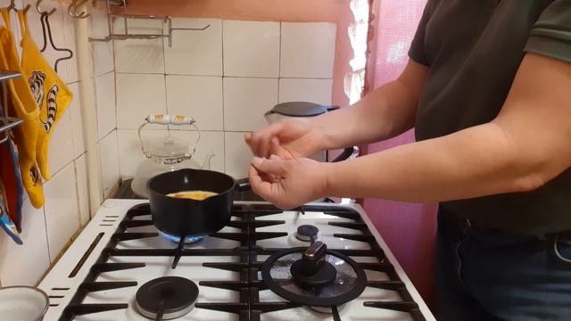 омлет в ковше Resto от Владимира Петроградскго смотреть онлайн