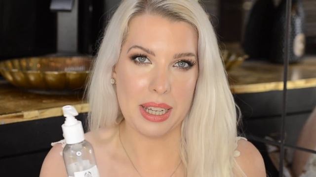 SKINCARE ROUTINE: The Body Shop Camomile Silky Cleansing Oil Review, Best Makeup Cleanser? смотреть онлайн