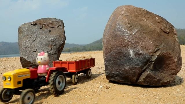 Экскаватор в ямке на пляже смотреть онлайн