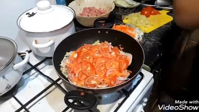 Готовлю блюдо из пекинской капусты. Суп с консервами. смотреть онлайн