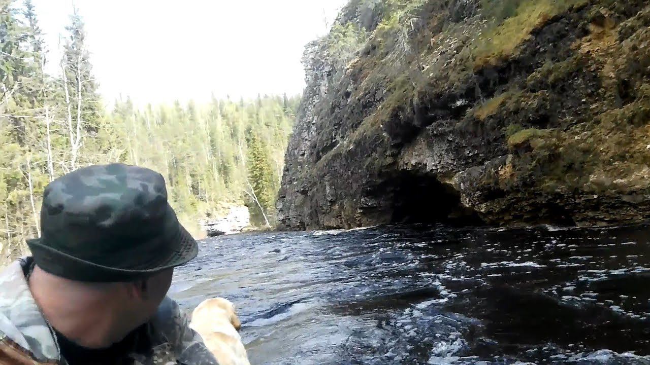 Сплав по Нижней Омре. Врезались в скалу. смотреть онлайн