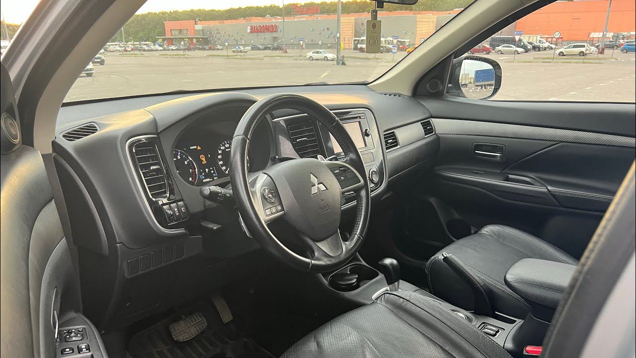 Mitsubishi Outlander 2014 2.0CVT 4WD смотреть онлайн