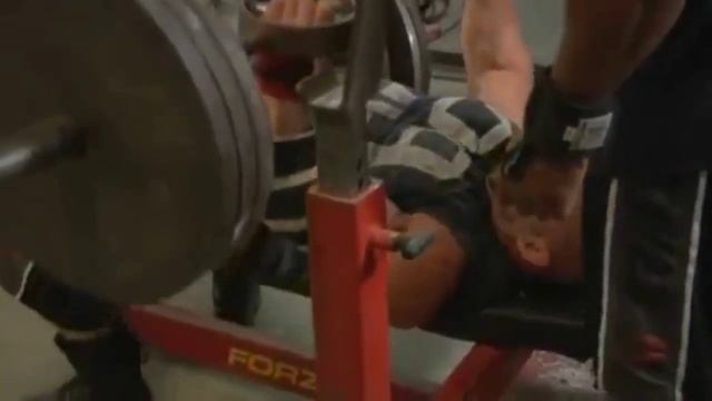 Bodybuilding Motivation-Кровью и потом. смотреть онлайн