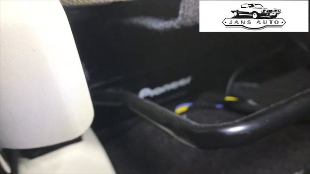 Toyota Spade 櫈底低音 Pioneer TS WX120A смотреть онлайн