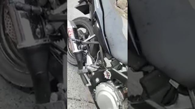 Suzuki gs 500 prueba de sonido exosto yoshimura R77 silver смотреть онлайн