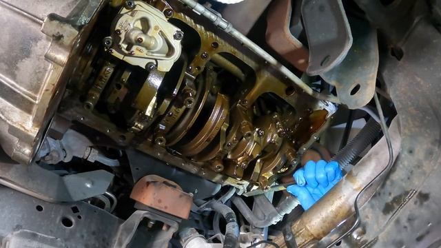 Can't seal leaks like this! Ford Explorer Sport Trac 4.0 MINT! Block Skirt Oil leak смотреть онлайн