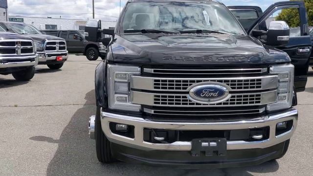 2017 Ford F-450 Platinum 4x4 Dually смотреть онлайн