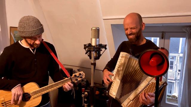 Bongo Bong 🍊 BombaNaranja Sessions ✺3 смотреть онлайн