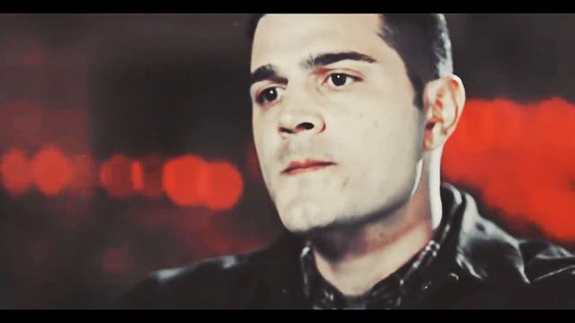 Hilal and Leon | Eylem and Fethi | Umbrella (+Russian subtitles) смотреть онлайн